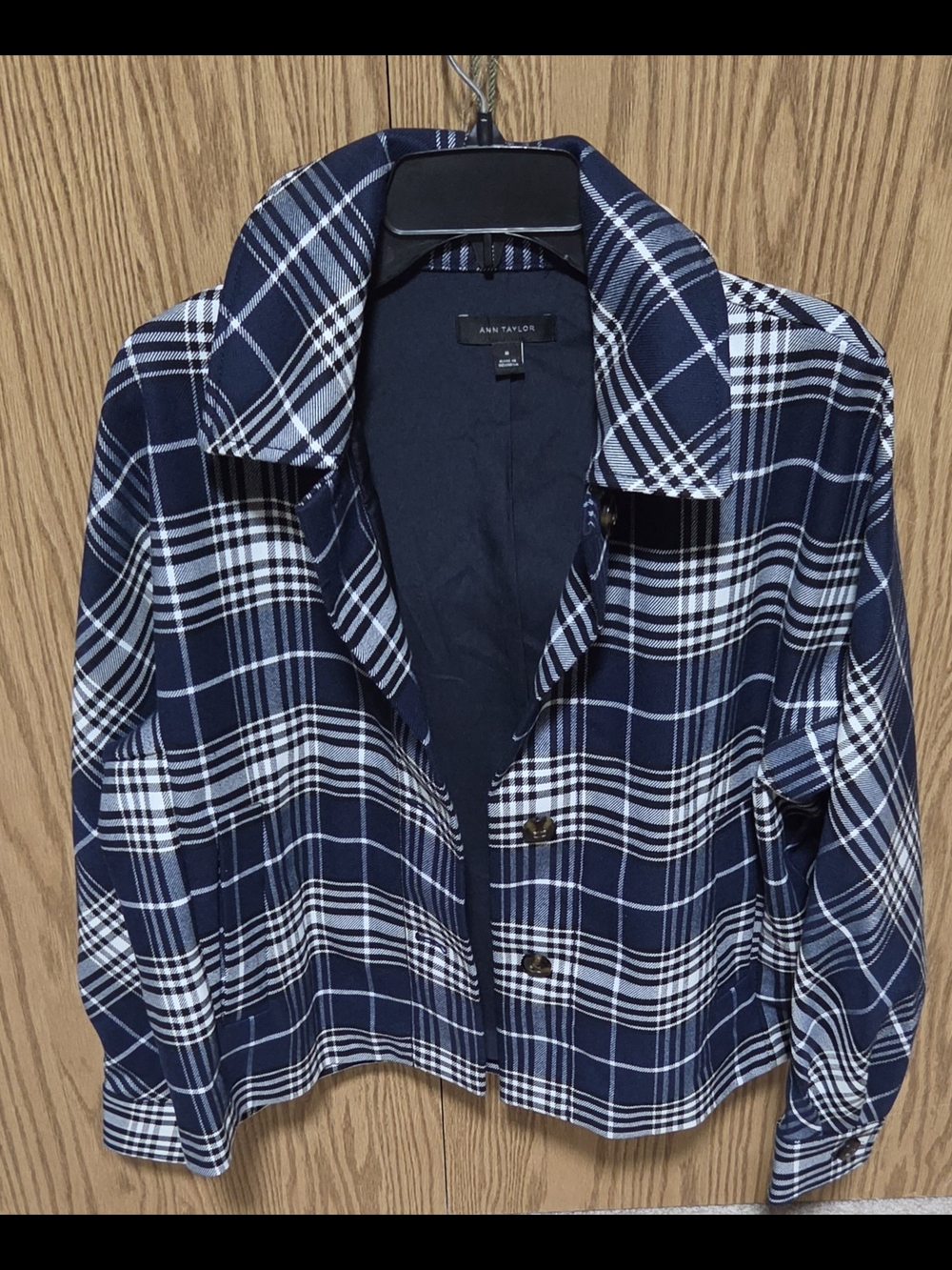 Ann Taylor Navy Plaid Button-Front Women’s Jacket. NWOT.